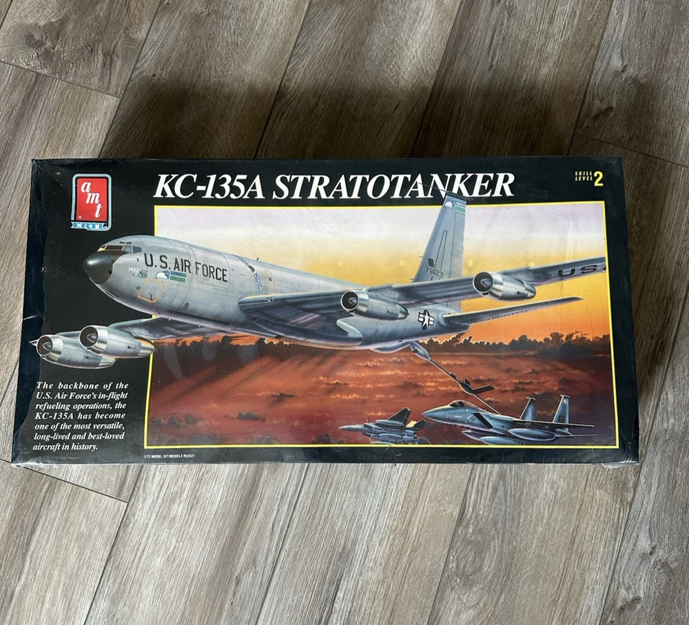 VINTAGE AMT ERTL Model Kit KC-135A Stratotanker 8848 1:72 Scale New Sealed